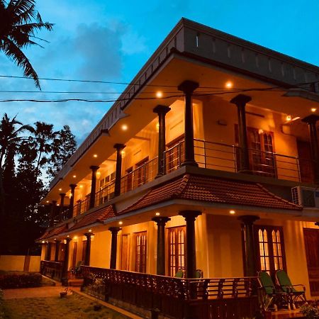 Surendram Villa Варкала Екстериор снимка